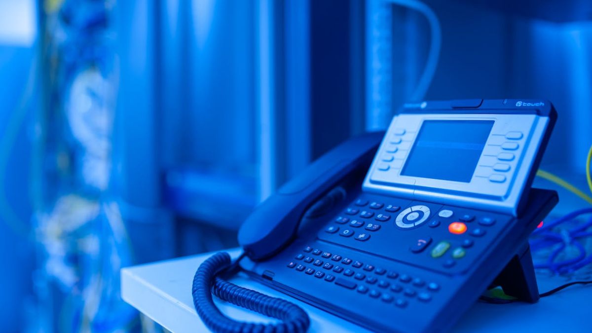 What is the best VoIP service in Canada